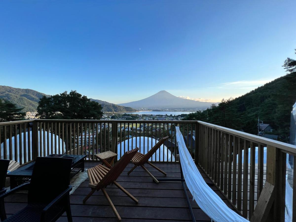 Отель Mt.Fujiグランピングテラス　嶺乃華 Фудзикавагутико Экстерьер фото