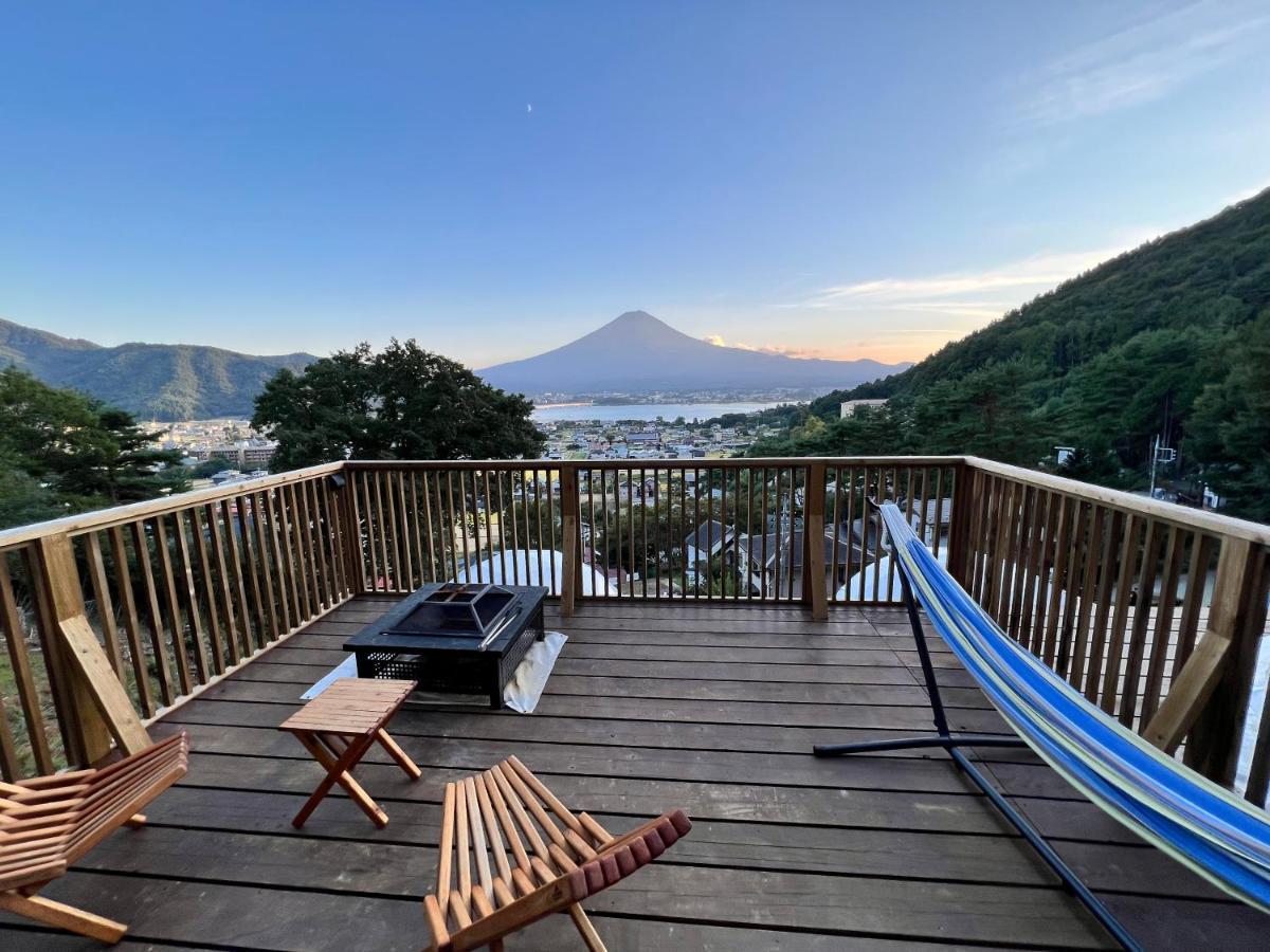 Отель Mt.Fujiグランピングテラス　嶺乃華 Фудзикавагутико Экстерьер фото