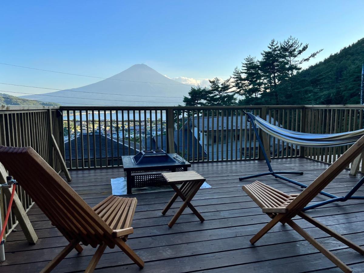 Отель Mt.Fujiグランピングテラス　嶺乃華 Фудзикавагутико Экстерьер фото